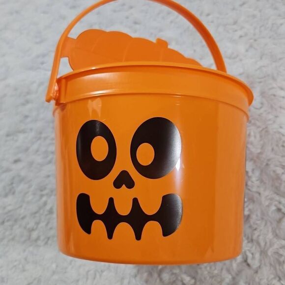 Skeleton Pumpkin McDonalds Halloween Ghost Bucket 2023 - Picture 2 of 6